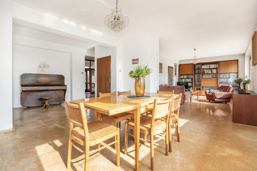 rodinny dom na predaj jarovce - jedalenska cast